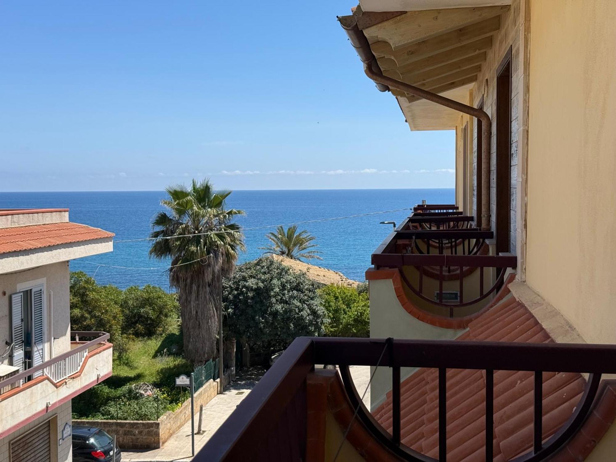Albergo Perseo Portopalo Di Capo Passero Extérieur photo
