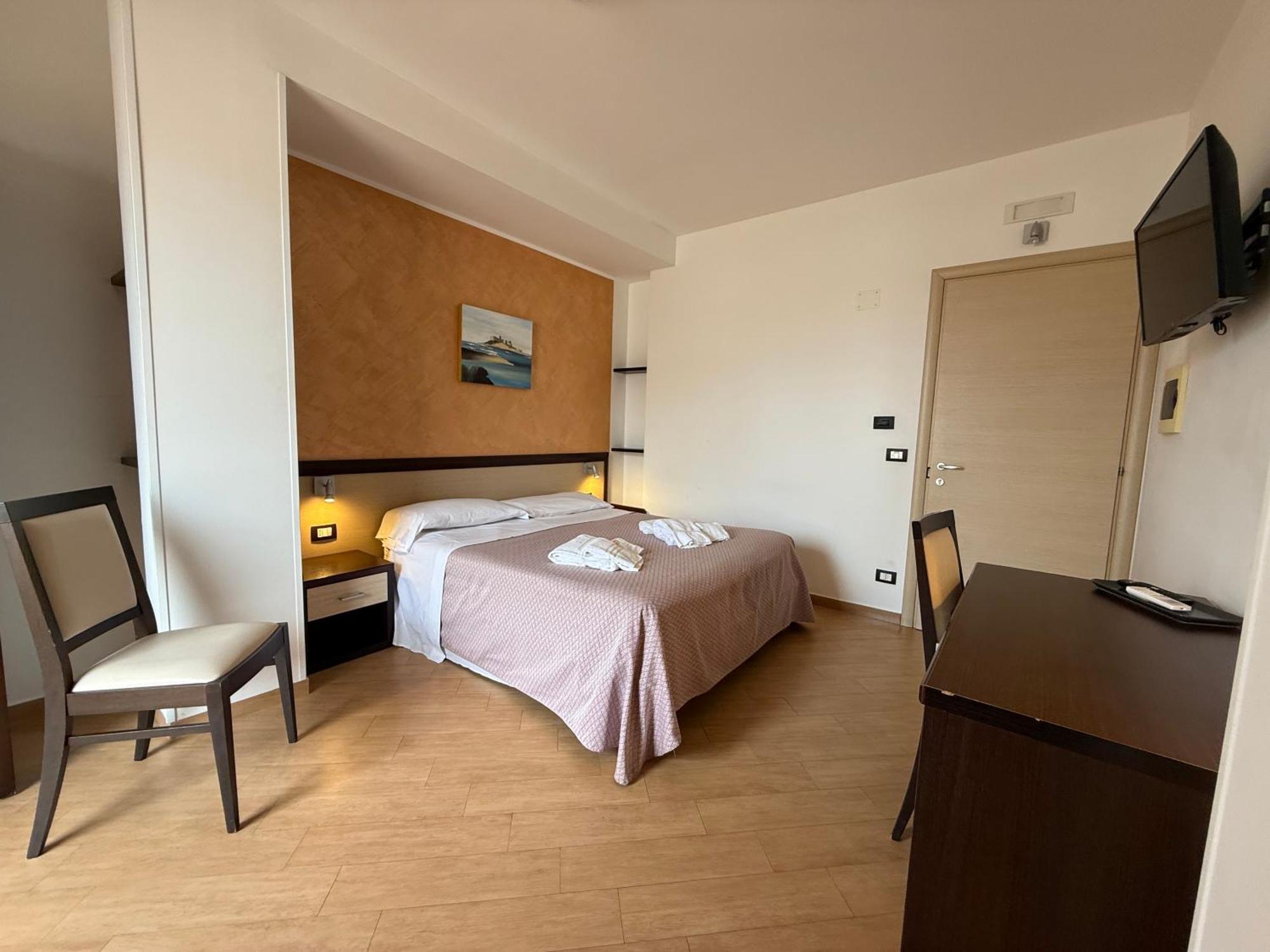 Albergo Perseo Portopalo Di Capo Passero Extérieur photo